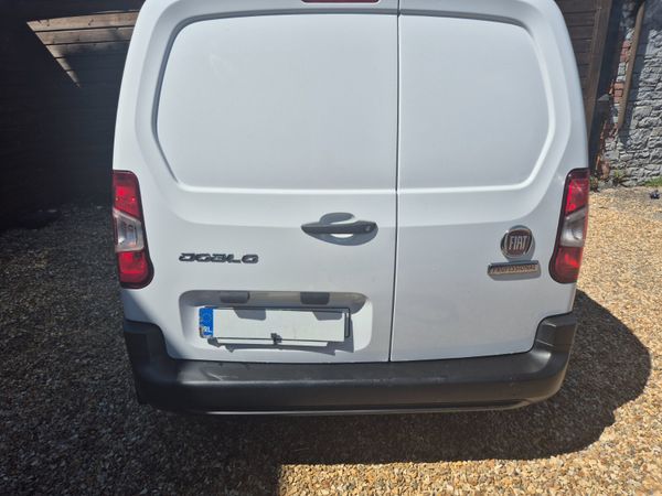 Fiat Doblo 2023 354673818