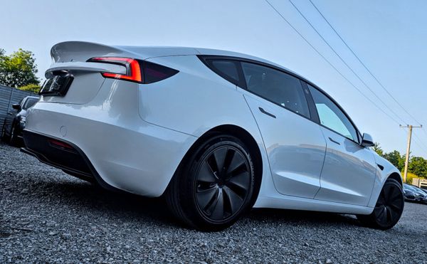 🔥 2024 Tesla Model 3 Highland RWD Low Miles 354728759