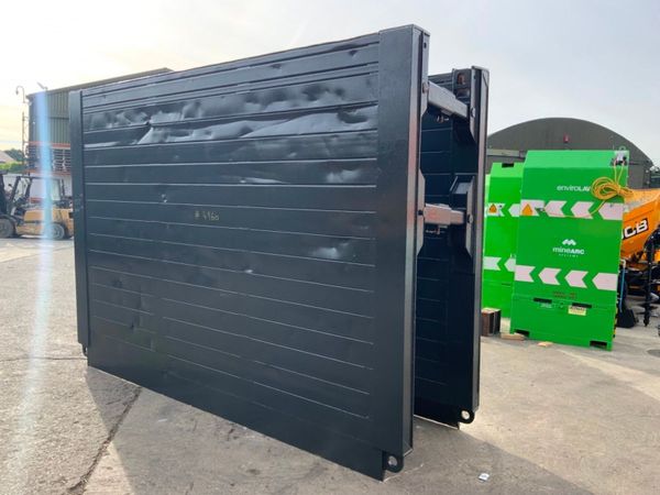 3.5 x 2.5 metre TRENCH BOX / SHORING ....4960 354762184