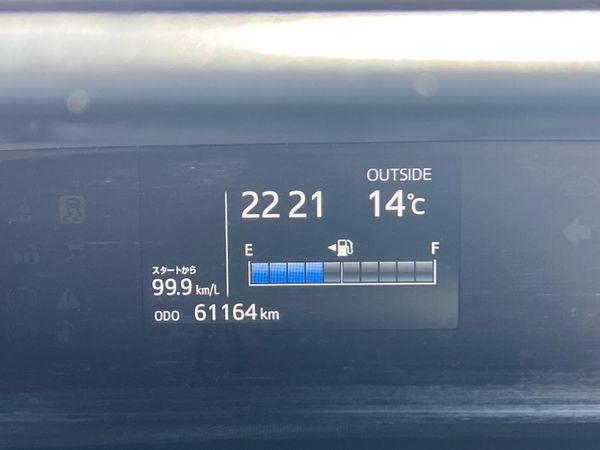 Toyota Aqua 2018 High spec 354788077