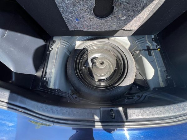 Toyota Aqua 2018 High spec 354788107