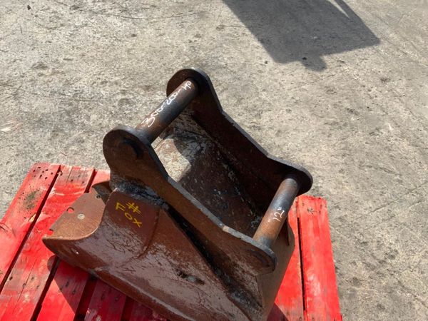 12" DIGGING BUCKET.....40mm PINS....#FOX. 354781496