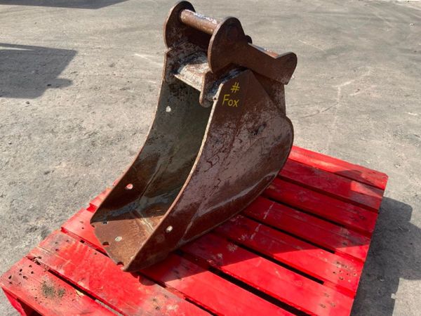 12" DIGGING BUCKET.....40mm PINS....#FOX. 354781498