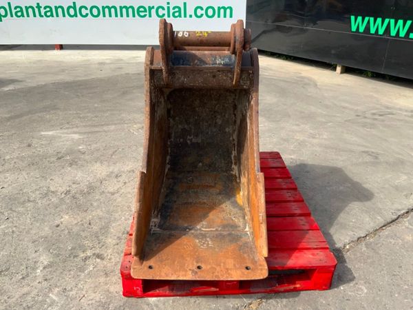 24" STRICKLAND BUCKET.....65mm PINS.......186w. 354781615