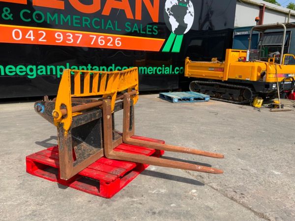 SCOTT PALLET FORK ATTACHMENTS..65mm PINS....5377. 354803595