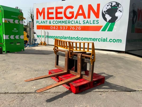 SCOTT PALLET FORK ATTACHMENTS..65mm PINS....5377. 354803592