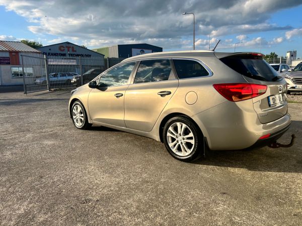 2013 Kia Ceed 354832968