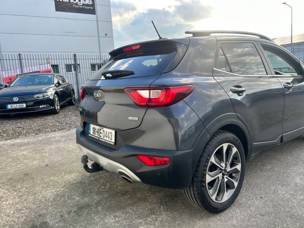 2018 Kia Stonic 354833353