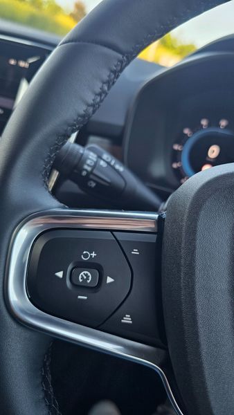 🔥 2024 Volvo XC40 Recharge RWD 354855404