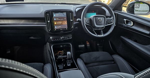 🔥 2024 Volvo XC40 Recharge RWD 354855410