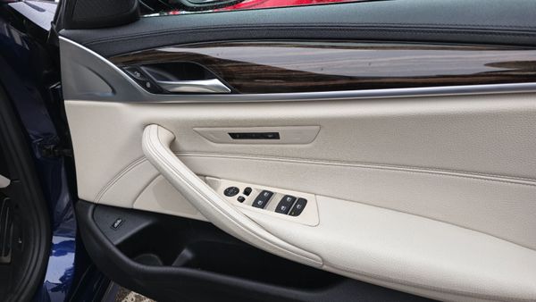 BMW 5-Series 530I PETROL 252BHP 354883204