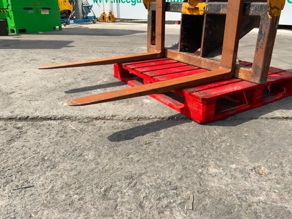 SCOTT PALLET FORKS..........65mm PINS.....5375. 354924426