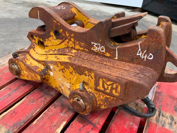 2015 CATERPILLAR Q/HITCH........65mm PINS....5922. 354935225