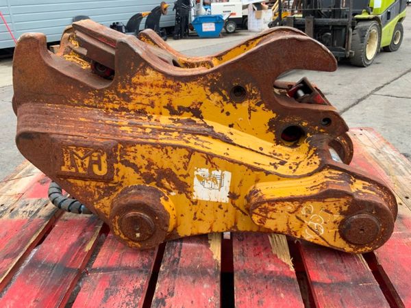 2015 CATERPILLAR Q/HITCH........65mm PINS....5922. 354935222