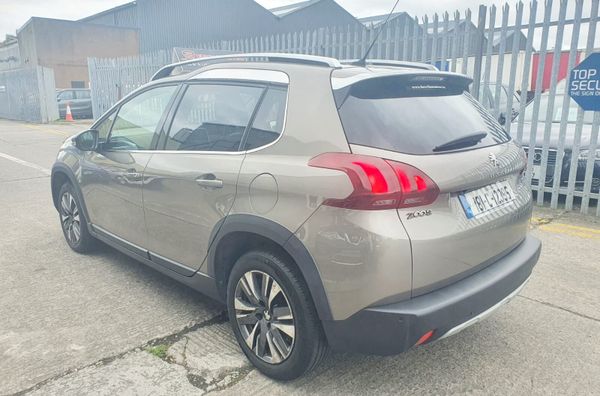 Peugeot 2008 Allure (Top spec & low milage) 354938749