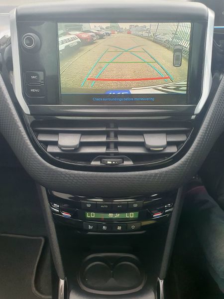 Peugeot 2008 Allure (Top spec & low milage) 354938755