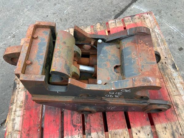 HYDRAULIC Q / HITCH....65mm PINS...13 ton....2405. 354944073