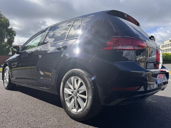 Volkswagen Golf 2017 355037107