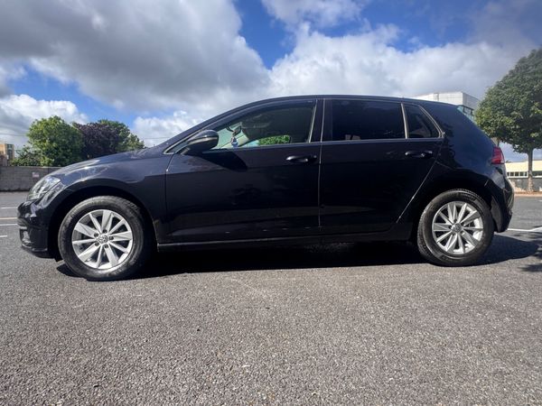 Volkswagen Golf 2017 355037115