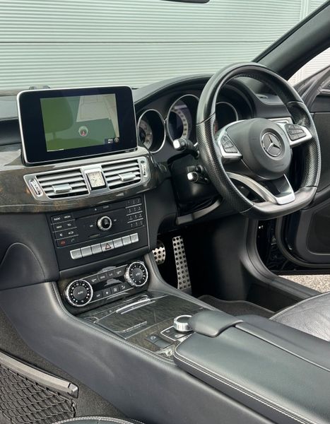 Mercedes CLS AMG Premium *Sunroof 355044125
