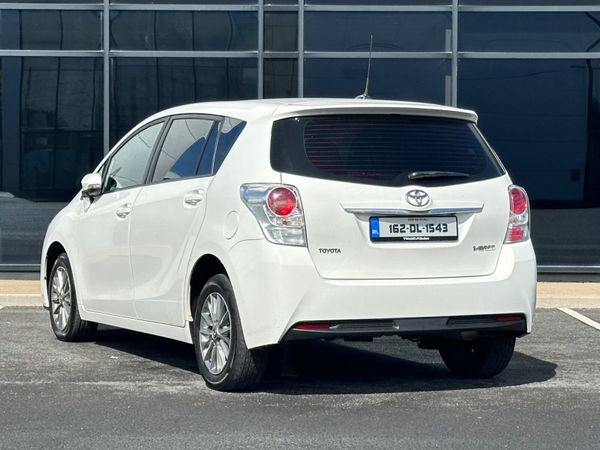 Toyota Verso *7 Seater D-4D 355044713