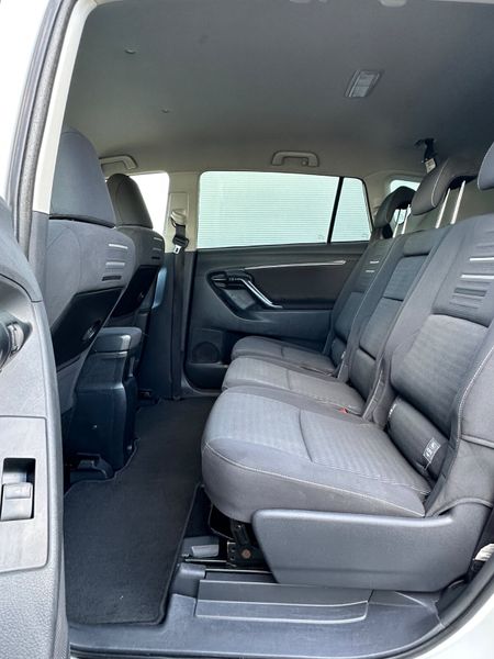 Toyota Verso *7 Seater D-4D 355044736