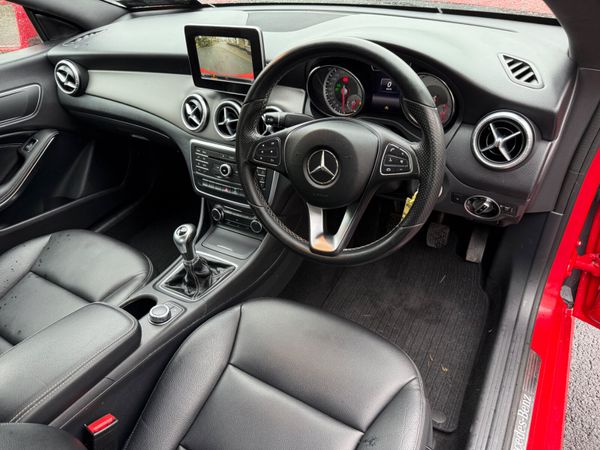 Stunning 151 Mercedes-Benz CLA 200d! 355054122