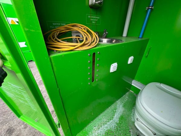 MINEARC  CONTAINED PORTABLE TOILET...ets453 355156666