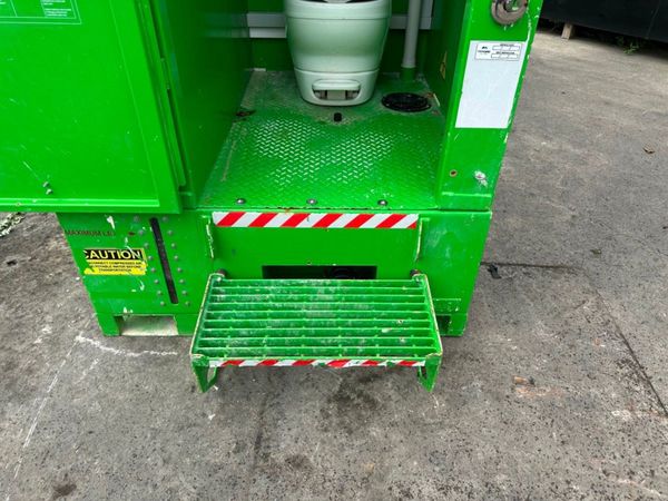 MINEARC  CONTAINED PORTABLE TOILET...ets439 355156925