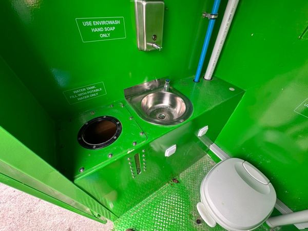 MINEARC  CONTAINED PORTABLE TOILET...ets439 355156930