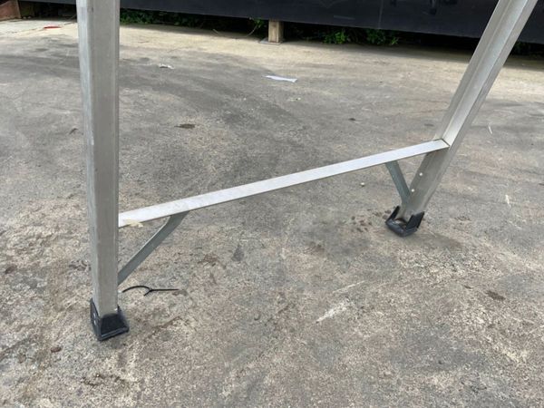 7 STEP ALLOY PLATFORM ACCESS LADDER....443. 355157590