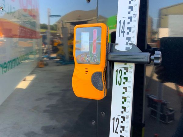 SELF ADJUSTING ROTARY SITE LASER LEVEL..363. 355159861