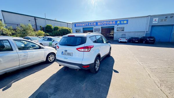 Ford Kuga 2015 355153684