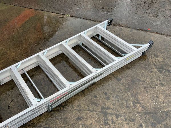 ALUMINIUM ACCESS PLATFORM LADDER.......443 / 2 355166365