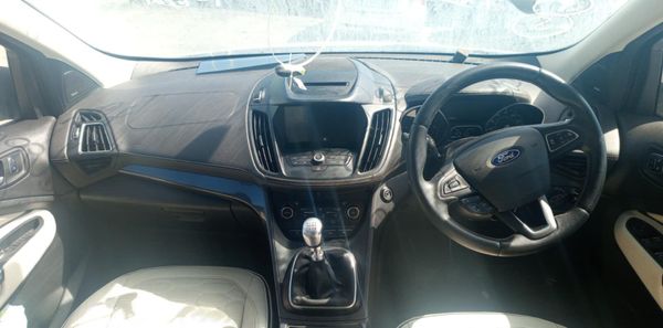 2017 FORD KUGA VIGNALE 2.0D FOR BREAKING! 355168204