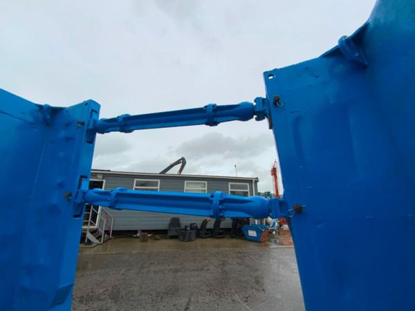 MANHOLE SHORING SUPPORT, TRENCH BOX...5115 355170554