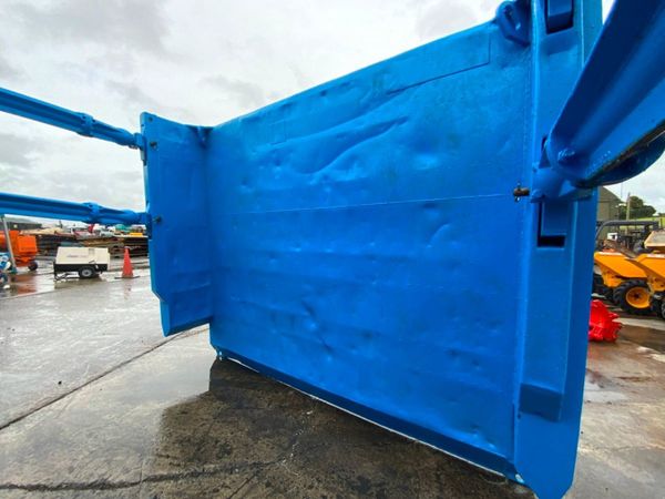 MANHOLE SHORING SUPPORT, TRENCH BOX...5115 355170557