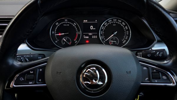 🔥 2018 Skoda Superb 1.6 TDI 120bhp Ambition DSG 355229797