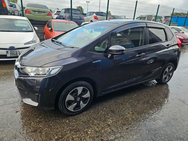 2016 Honda Fit Hybrid Automatic/ Leather Spec 355244879