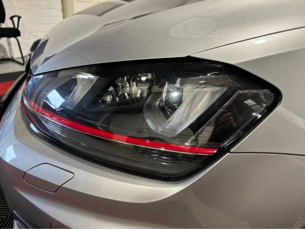 Volkswagen Golf GTI DSG 220BHP 5DR 355241144