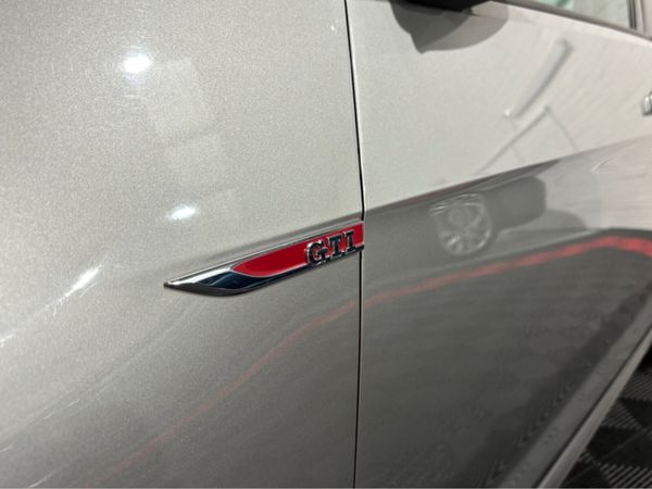 Volkswagen Golf GTI DSG 220BHP 5DR 355241143