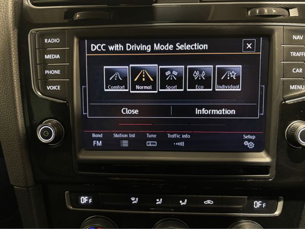 Volkswagen Golf GTI DSG 220BHP 5DR 355241155