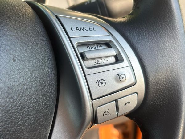 2017 Nissan Navara 2.3 DCI Tekna 4WD 190 Crewcab 355293277