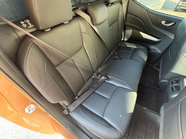 2017 Nissan Navara 2.3 DCI Tekna 4WD 190 Crewcab 355293273