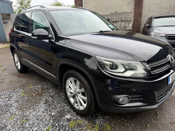 Volkswagen Tiguan 2015/ Automatic 355310314