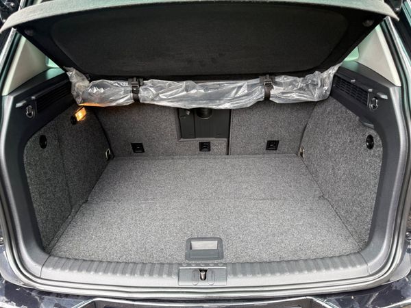 Volkswagen Tiguan 2015/ Automatic 355310316