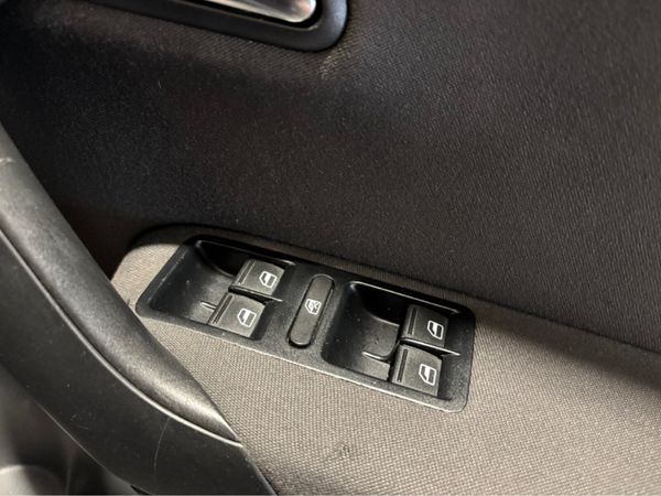 Volkswagen Polo 1.2 MANUAL 70HP 5DR 355396817