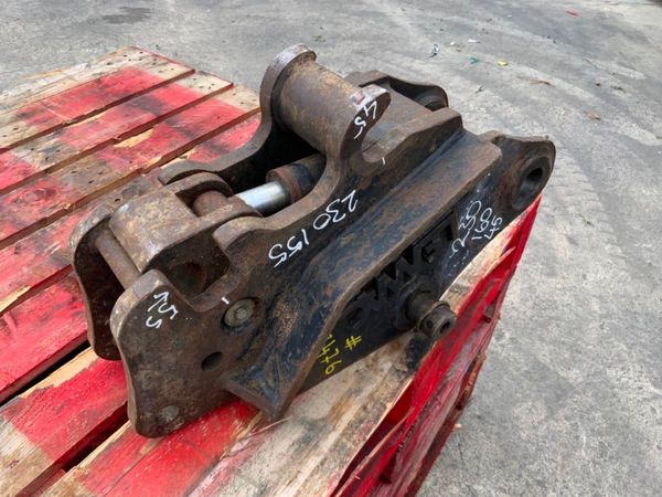 LEMAC HYDRAULIC Q/HITCH...45mm PINS.....7476. 355455787