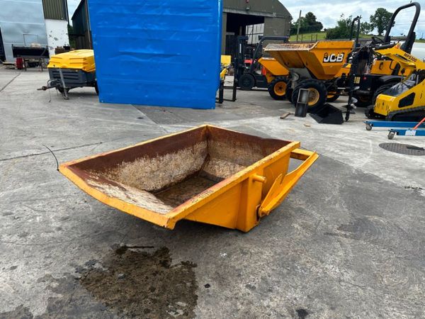 500 litre EICHINGER boat skip .....1270 355456157