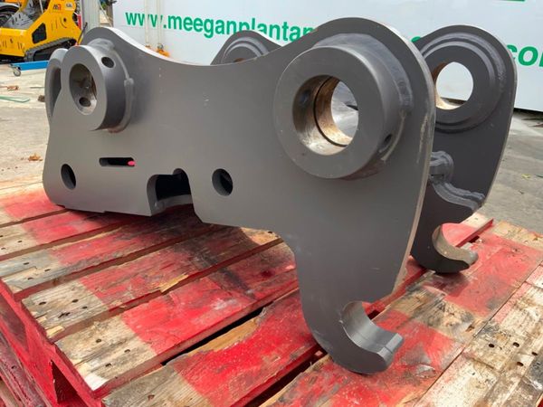 UNUSED VOLVO S1 TYPE QUICK HITCH.........7473. 355466558